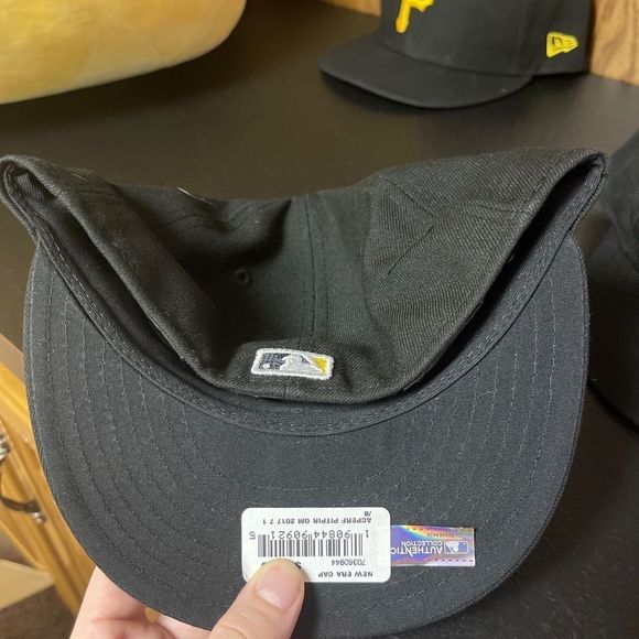 Men's New Era Black Pittsburgh Pirates Game Authentic Collection On-Field - Picture 3 of 4